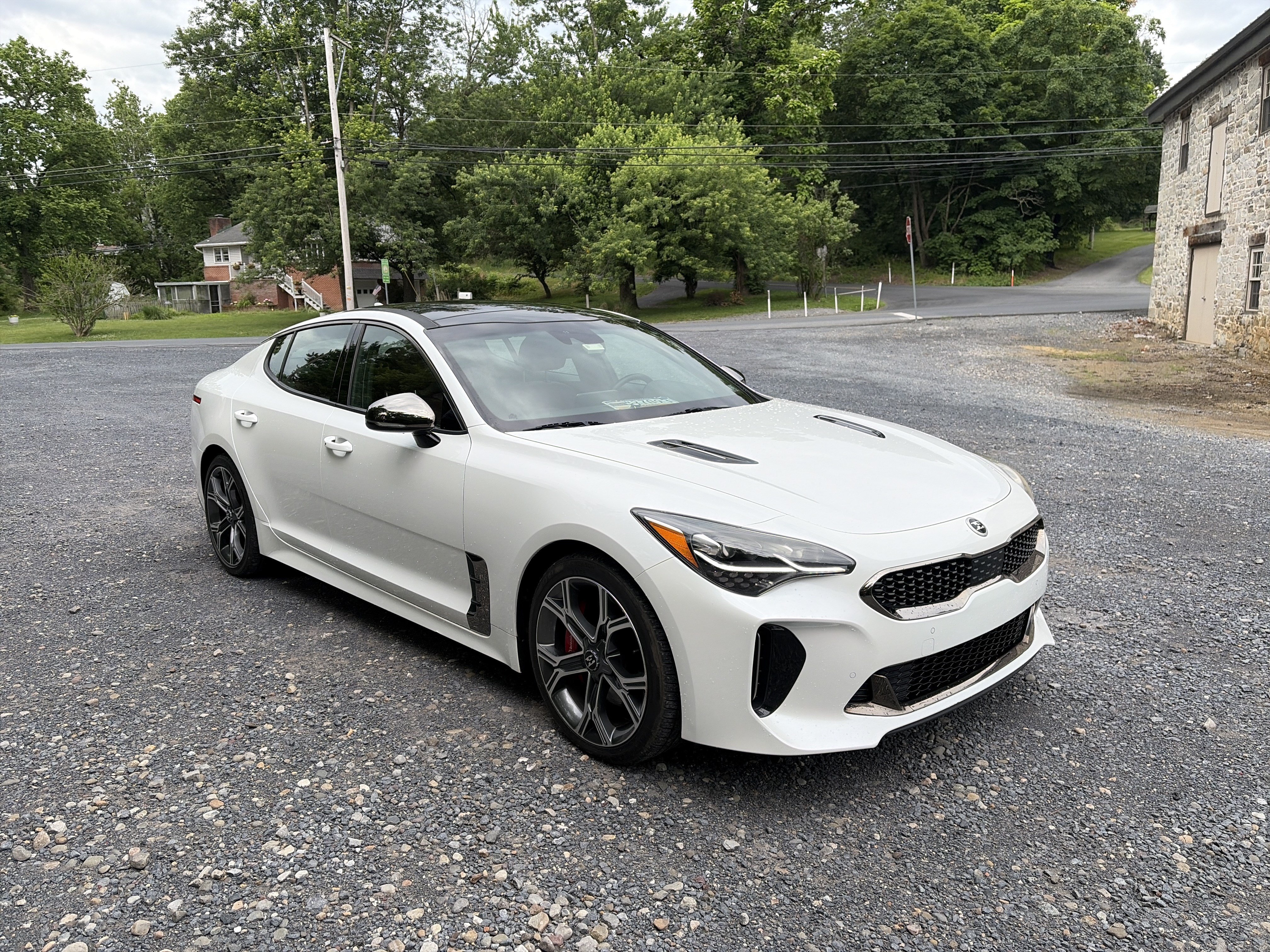 Used 2019 Kia Stinger GT1 AWD/4WD image 3