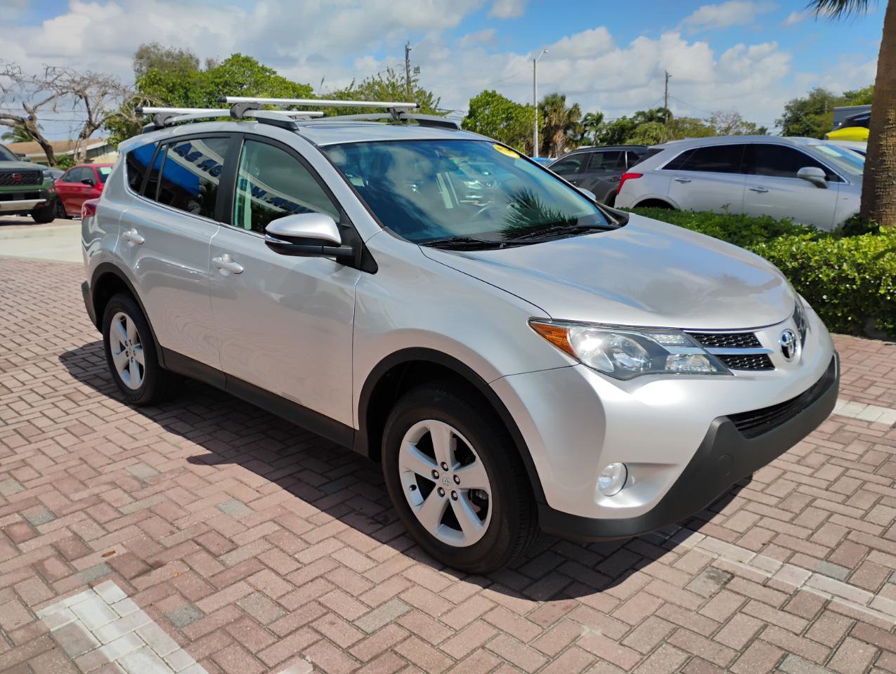 Used 2014 Toyota RAV4 XLE AWD/4WD image 63
