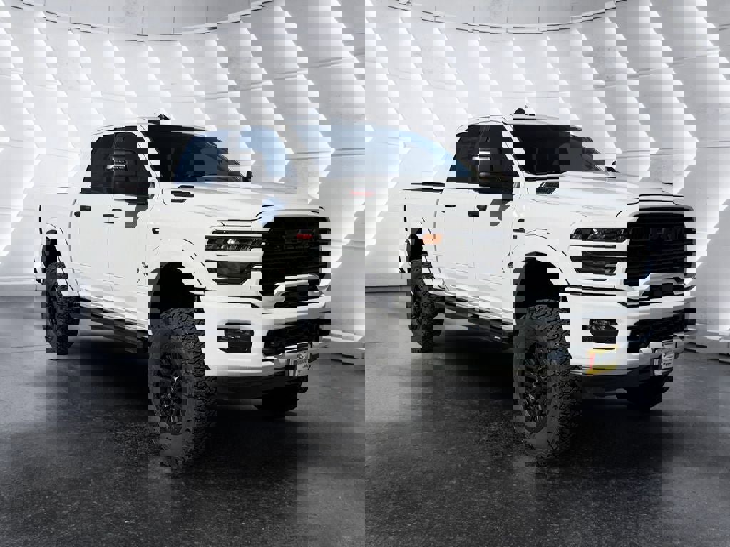 New 2025 RAM 2500 Big Horn AWD/4WD image 8