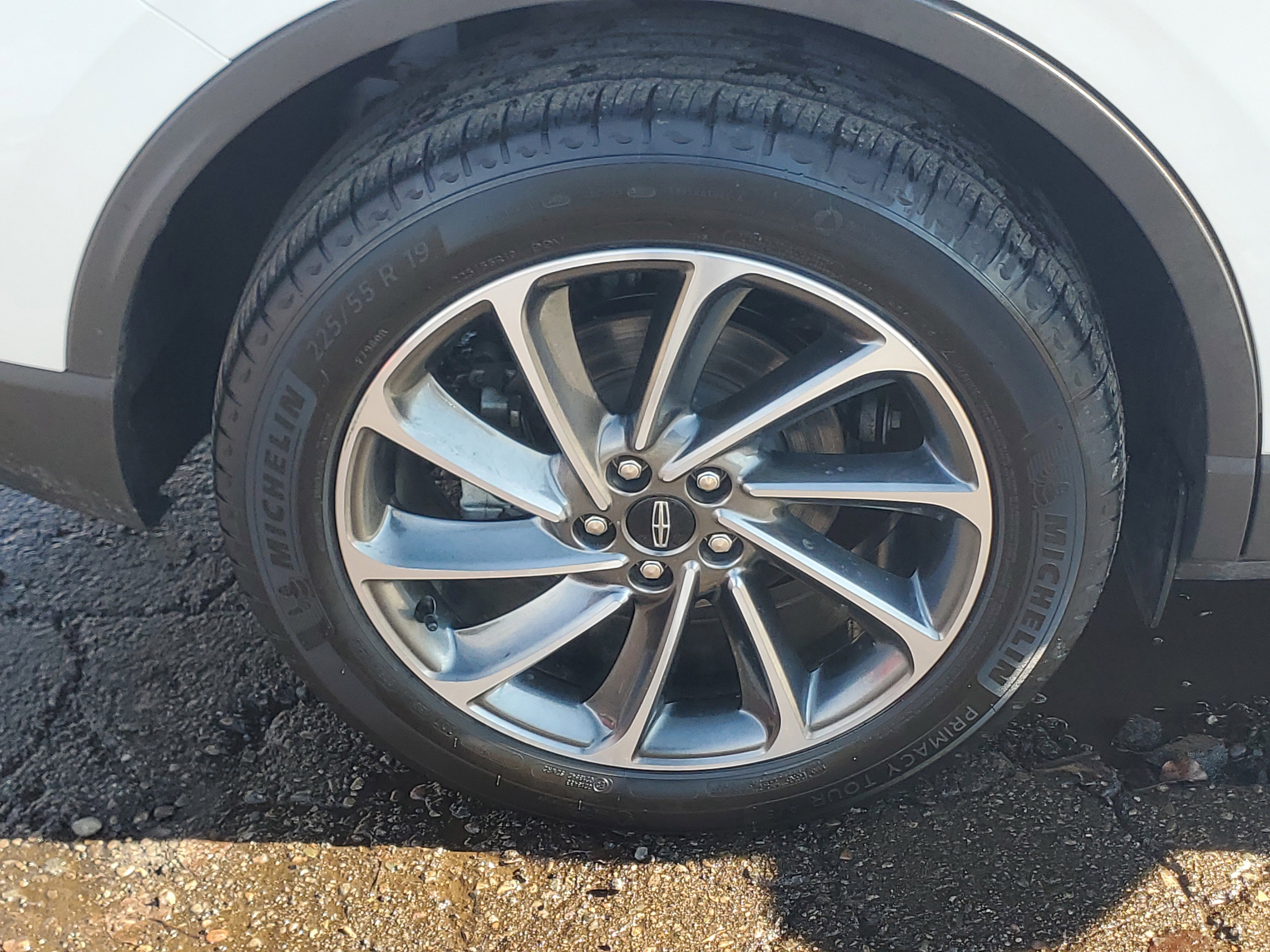 Certified 2023 Lincoln Corsair AWD w/ Equipment Group 101A image 7