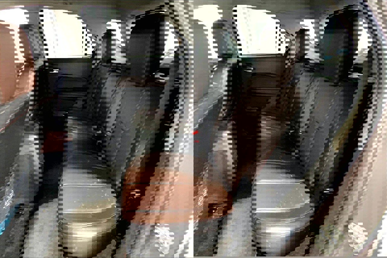 Used 2010 Chevrolet Equinox LT image 24