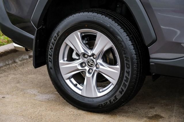 Used 2025 Toyota RAV4 XLE image 56