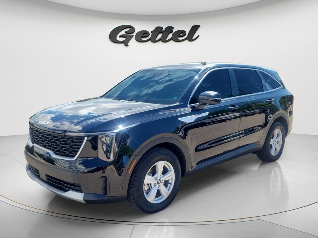 Used 2026 Kia Sorento LX FWD image 1