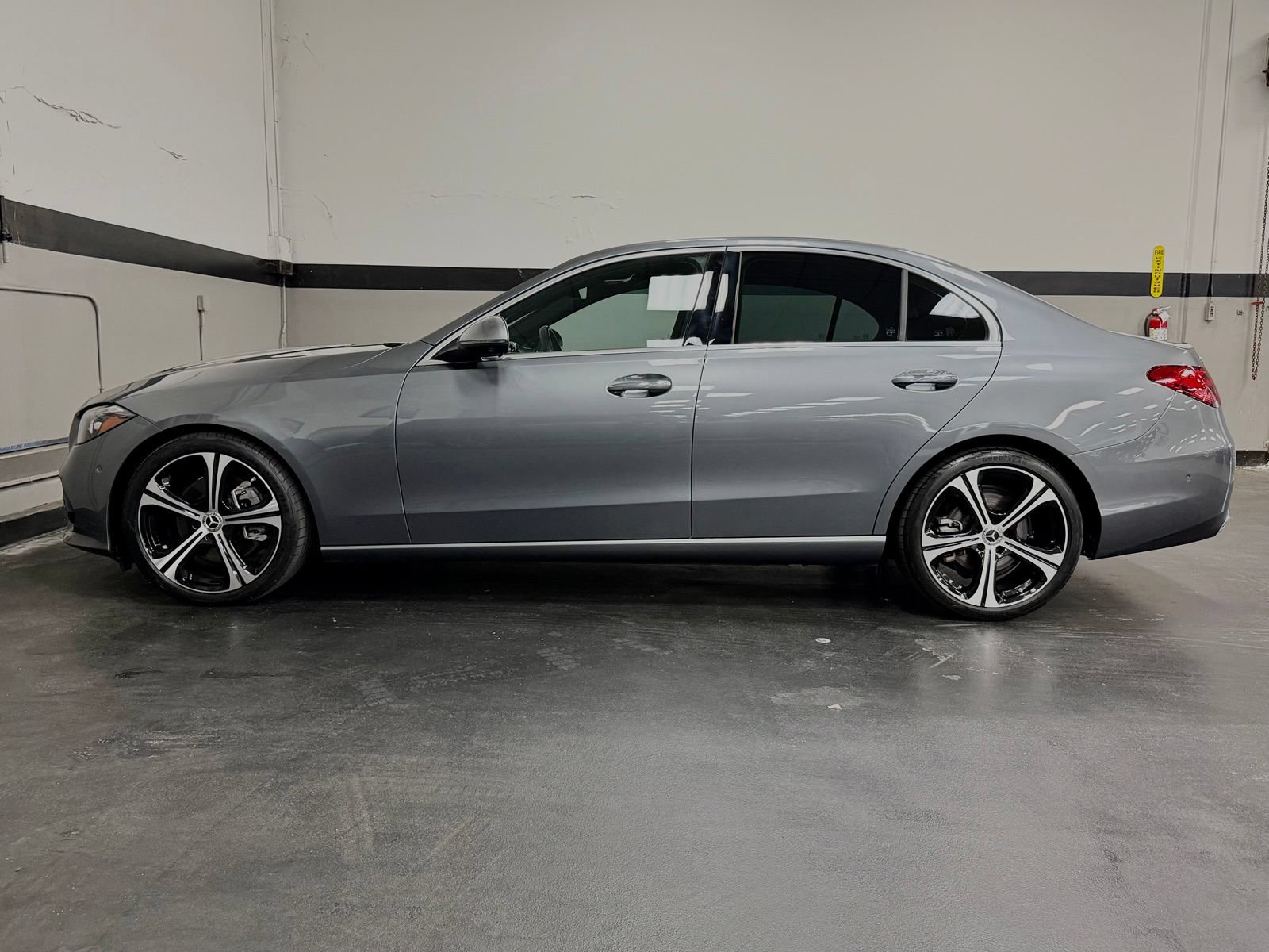 Certified 2024 Mercedes-Benz C 300 4MATIC Sedan w/ Exclusive Trim Package image 9