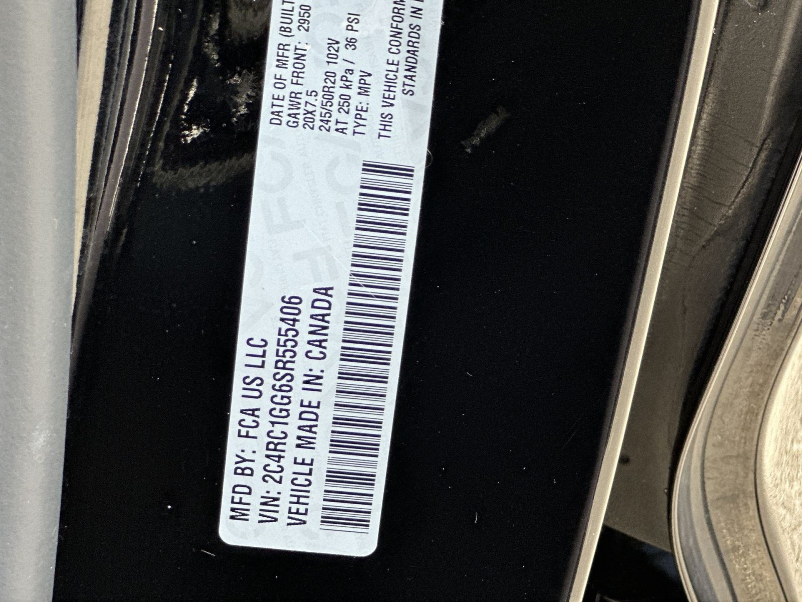 Used 2025 Chrysler Pacifica Limited FWD image 38