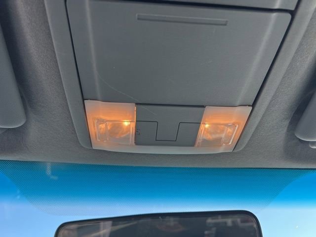 Used 2011 Ford F350 XLT w/ XLT Interior Pkg image 24