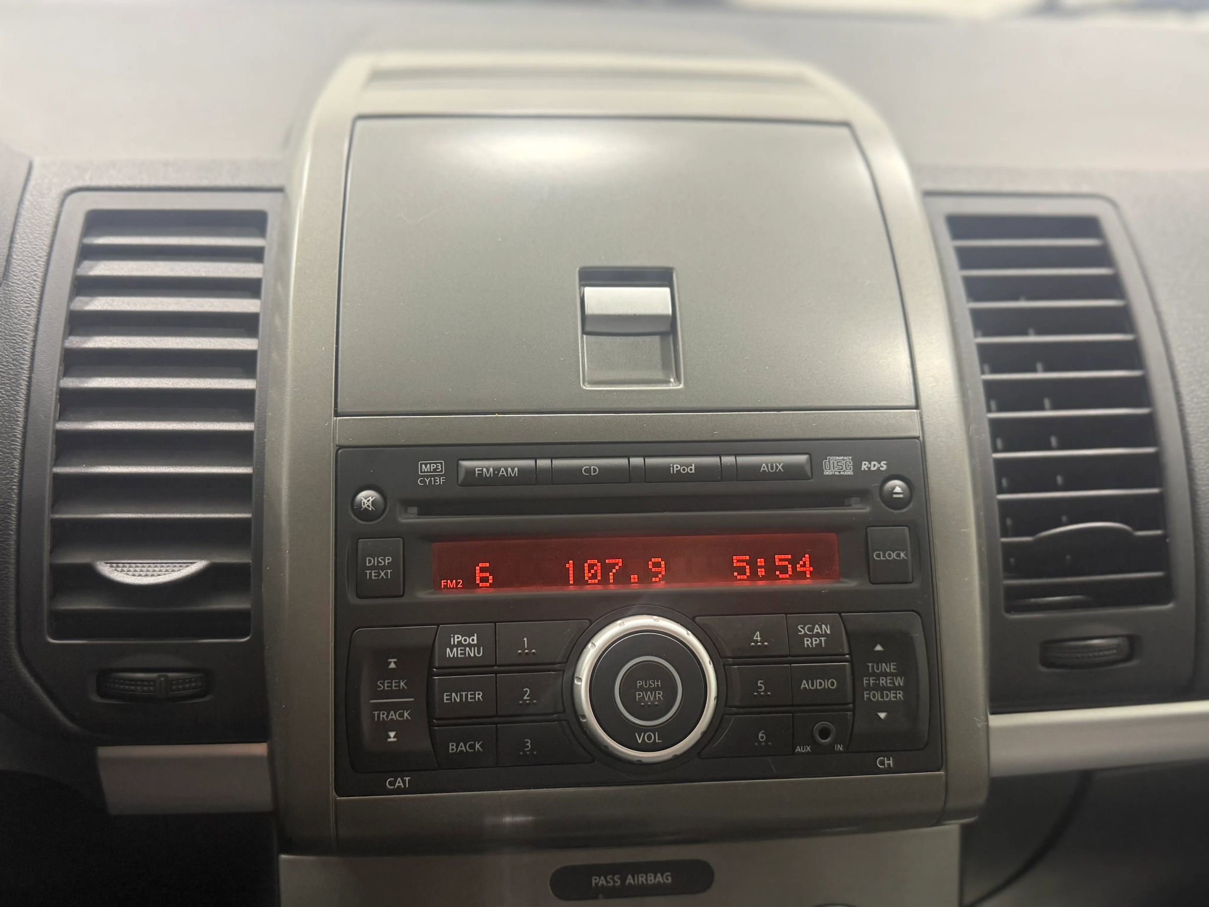 Used 2012 Nissan Sentra 2.0 S w/ Convenience Pkg FWD image 19
