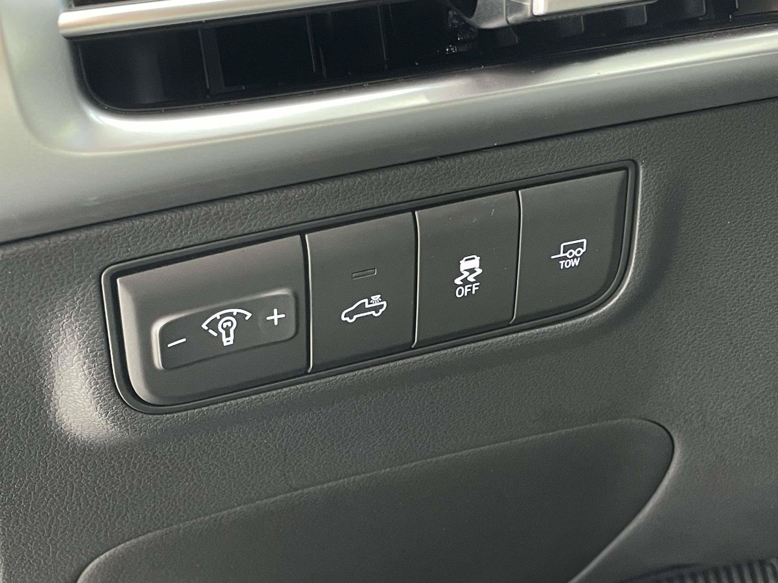 Certified 2026 Hyundai Santa Cruz XRT AWD/4WD image 9