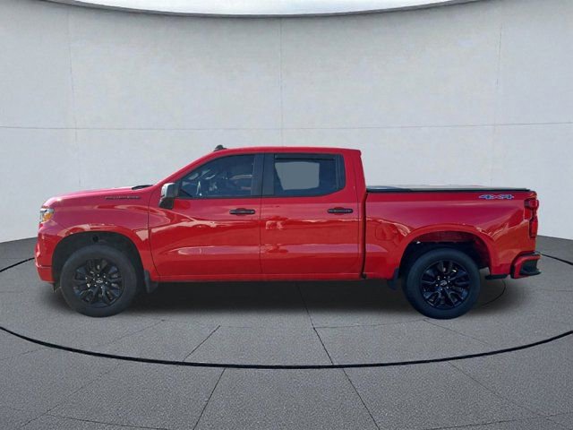 Used 2022 Chevrolet Silverado 1500 Custom image 2