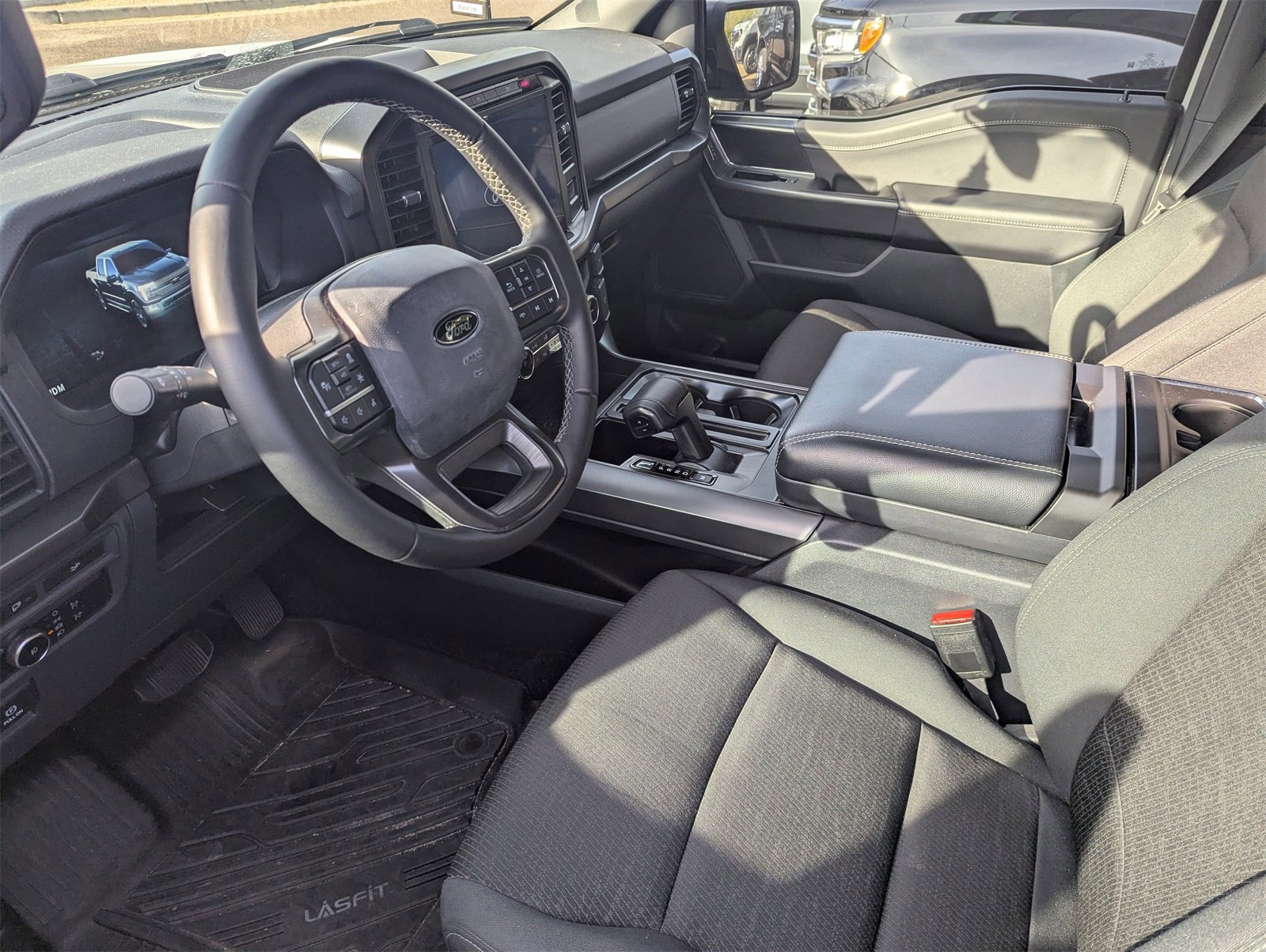 Used 2024 Ford F150 XLT w/ Equipment Group 302A MID image 8