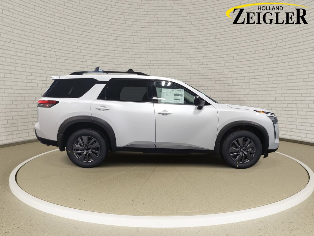 New 2026 Nissan Pathfinder SV AWD/4WD image 4