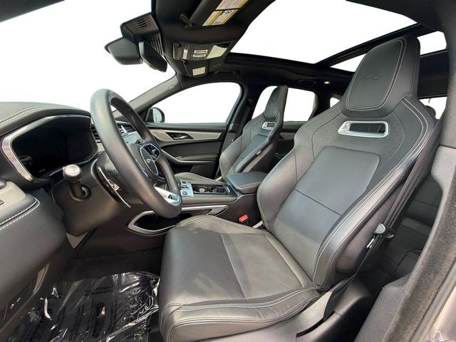 Used 2026 Jaguar F-PACE R-Dynamic S AWD/4WD image 10