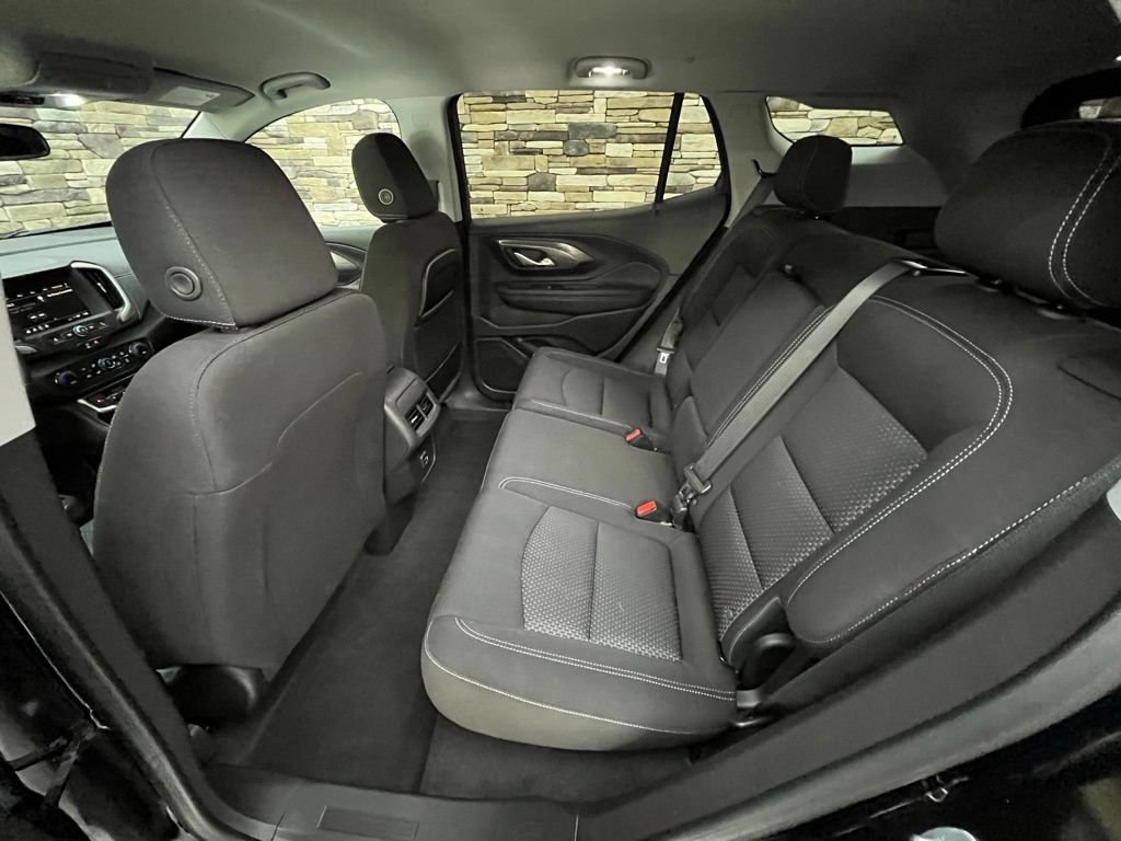 Used 2023 GMC Terrain SLE w/ Driver Convenience Package AWD/4WD image 34