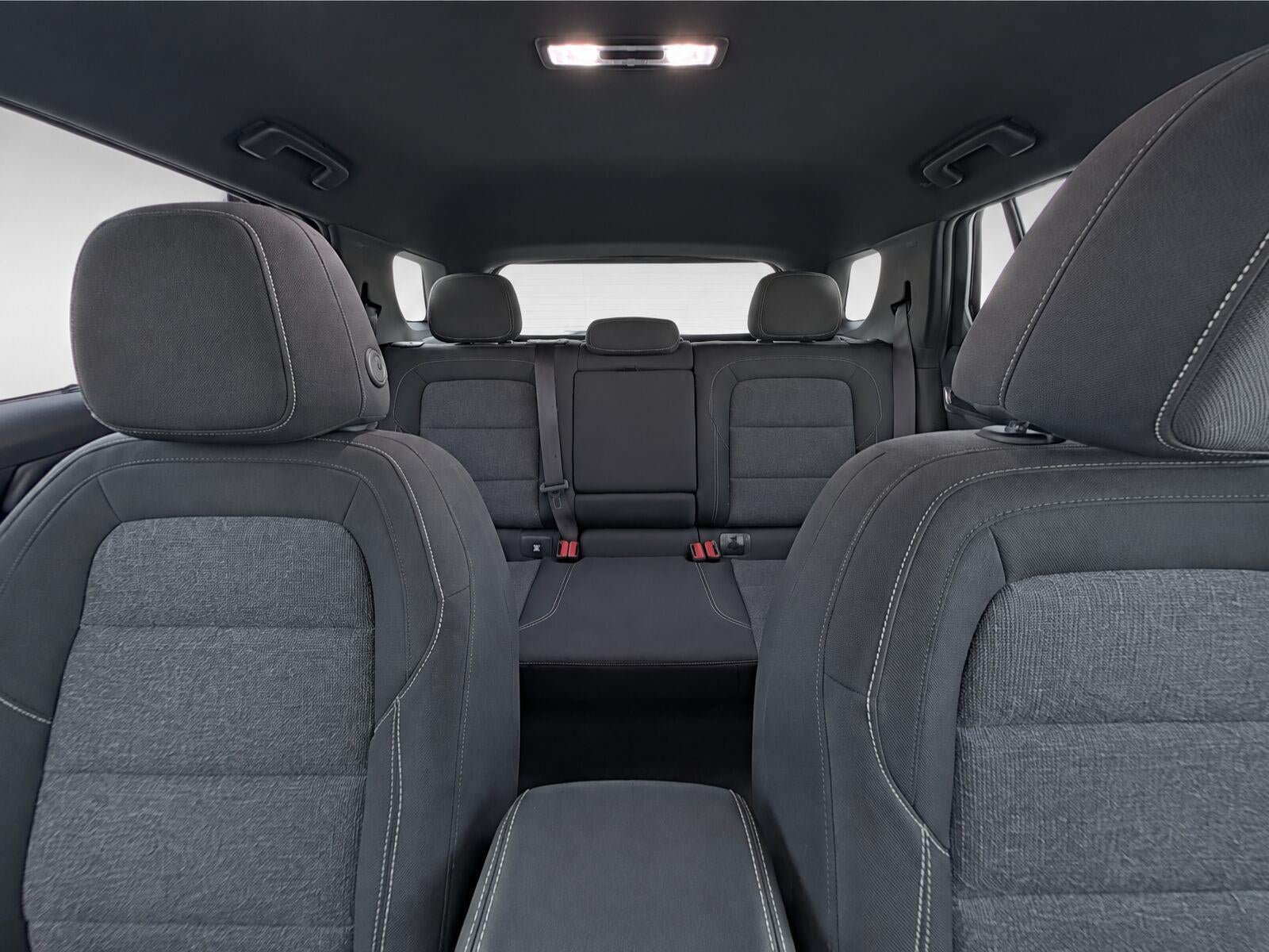 Used 2025 GMC Terrain Elevation AWD/4WD image 16