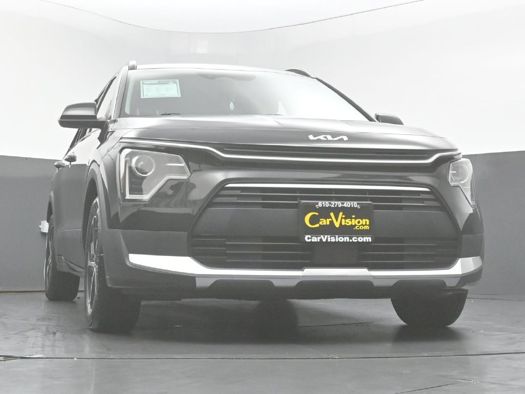 Used 2023 Kia Niro EX FWD image 49
