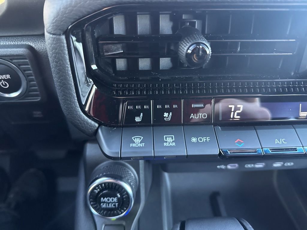 Used 2024 Toyota Land Cruiser image 32