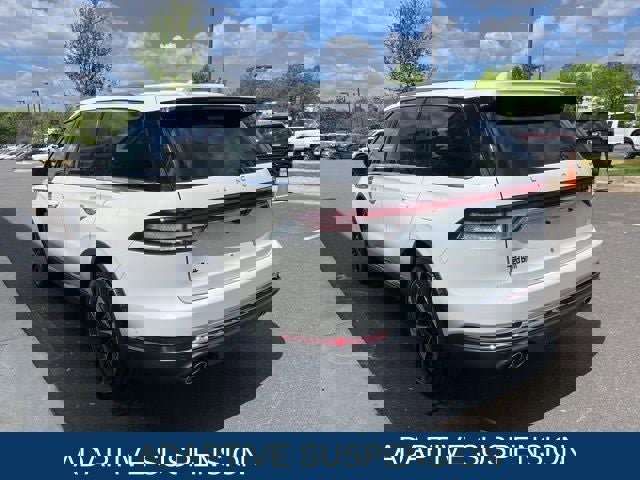 Used 2023 Lincoln Aviator Reserve w/ Equipment Group 201A image 6