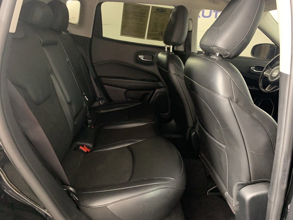 Used 2020 Jeep Compass Latitude image 37