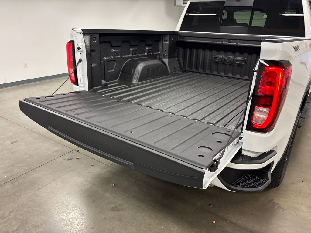 New 2026 GMC Sierra 1500 Elevation w/ Elevation Premium Package image 19