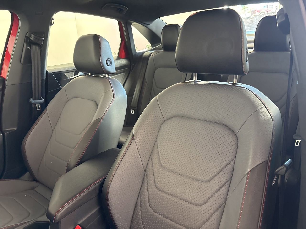 Used 2025 Volkswagen Jetta GLI Autobahn image 10