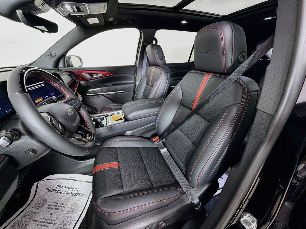 New 2026 Chevrolet Traverse RS w/ LPO, Floor Liner Package AWD/4WD image 12