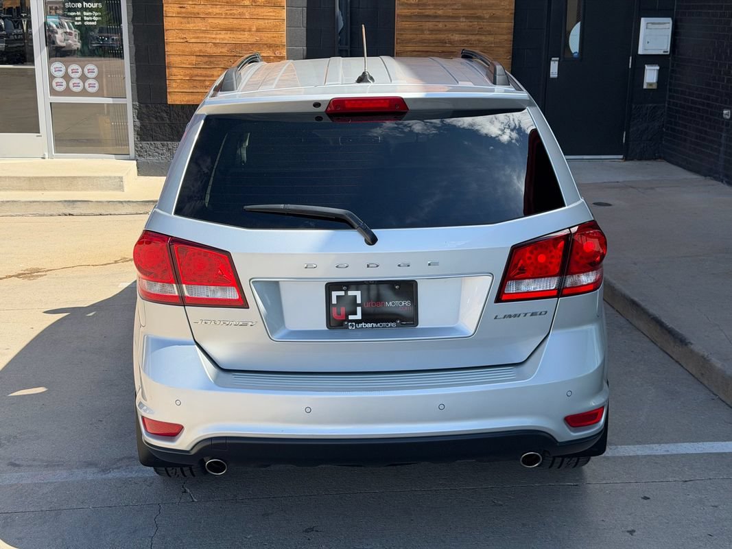 Used 2014 Dodge Journey Limited w/ Flexible Seating Group FWD image 14