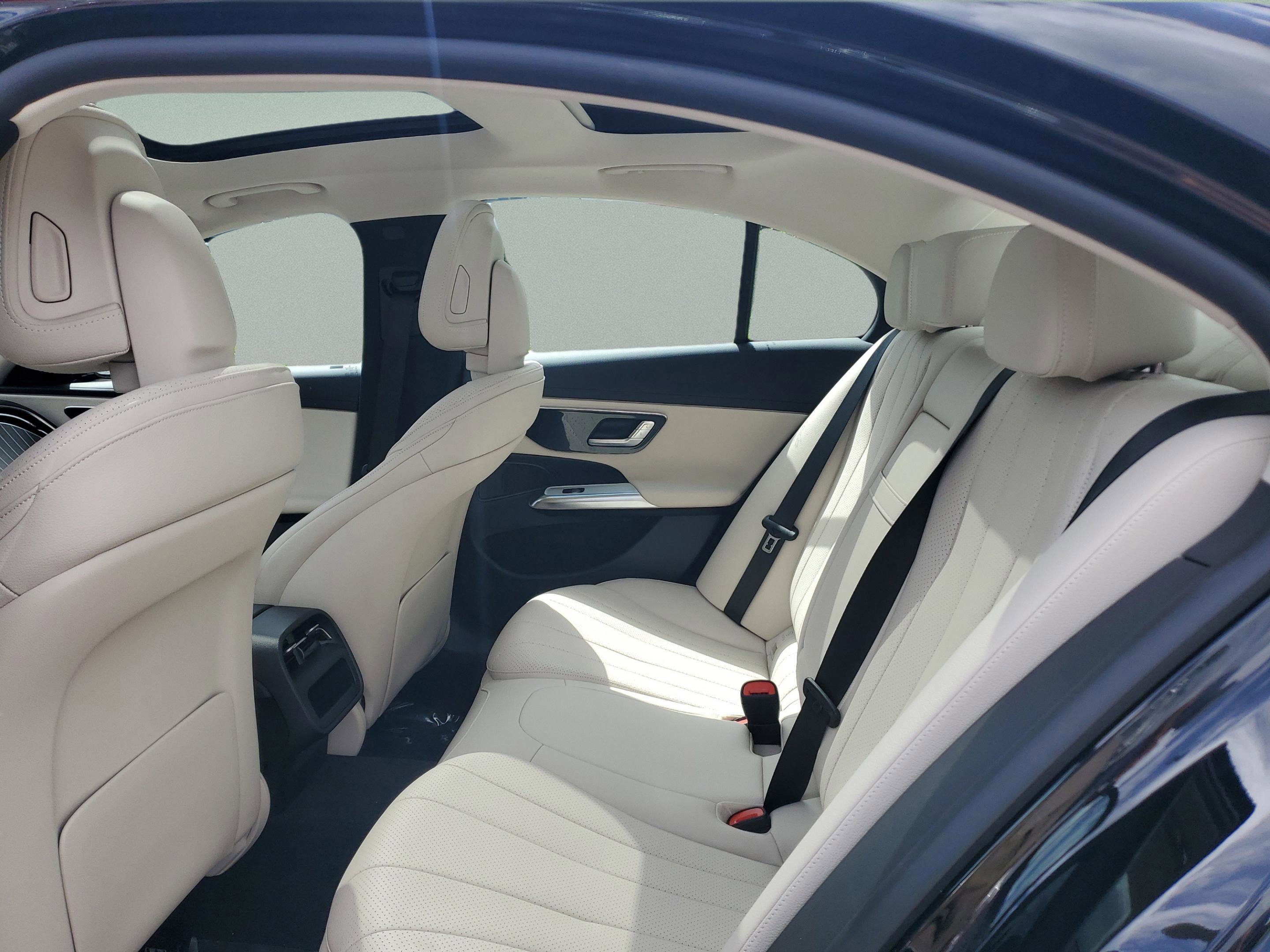 Certified 2025 Mercedes-Benz E 350 Sedan image 5