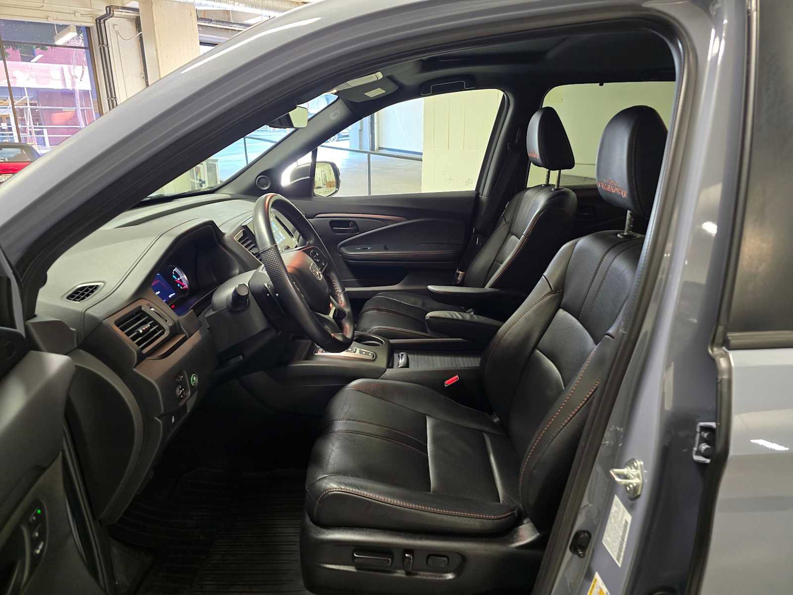Used 2022 Honda Pilot TrailSport image 22