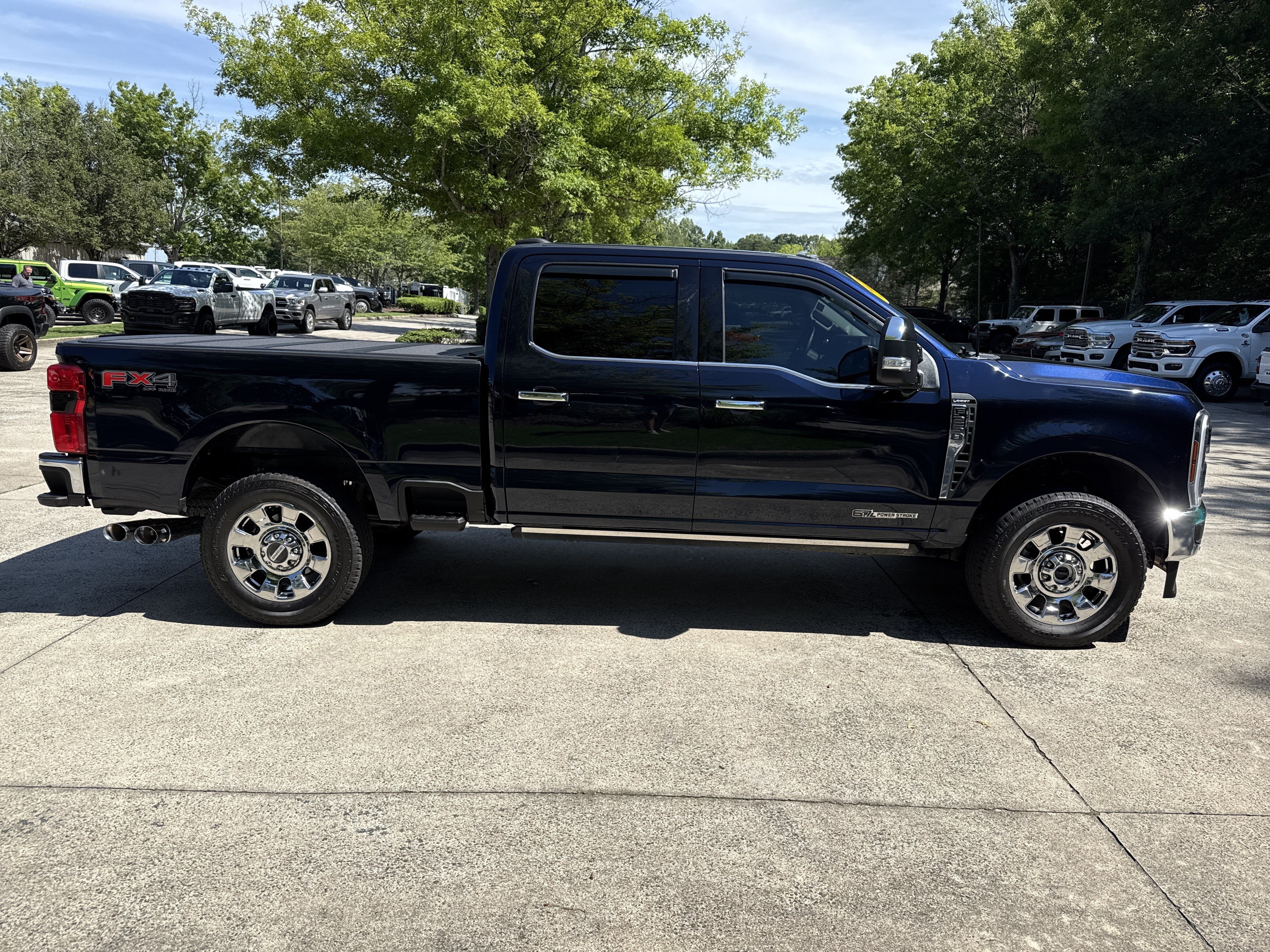 Used 2025 Ford F250 Lariat w/ Lariat Ultimate Package AWD/4WD image 8
