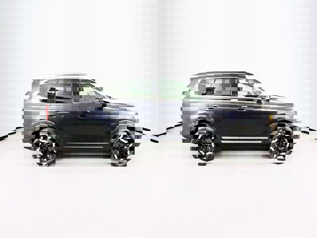 New 2025 Kia Telluride S image 4