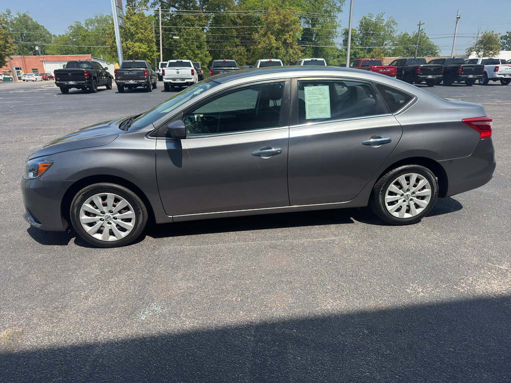 Used 2018 Nissan Sentra S FWD image 6