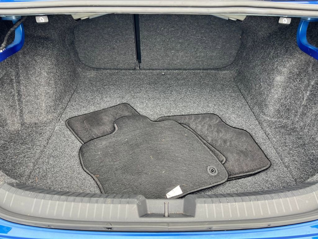 Used 2024 Volkswagen Jetta SE image 14