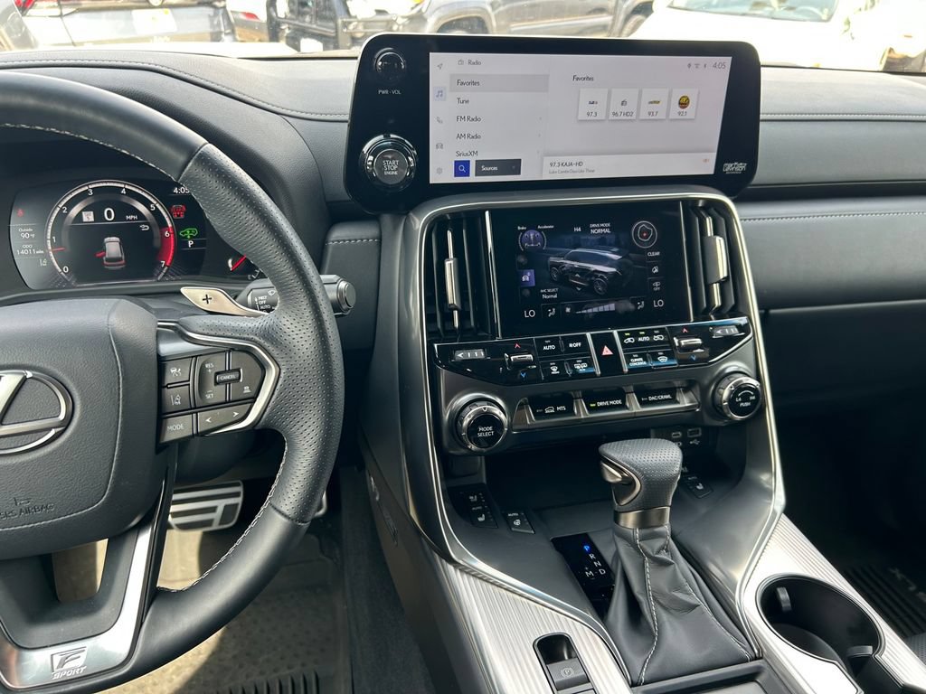 Used 2024 Lexus LX 600 F Sport AWD/4WD image 22