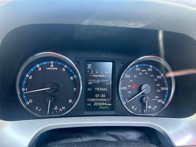 Used 2016 Toyota RAV4 Limited FWD image 3