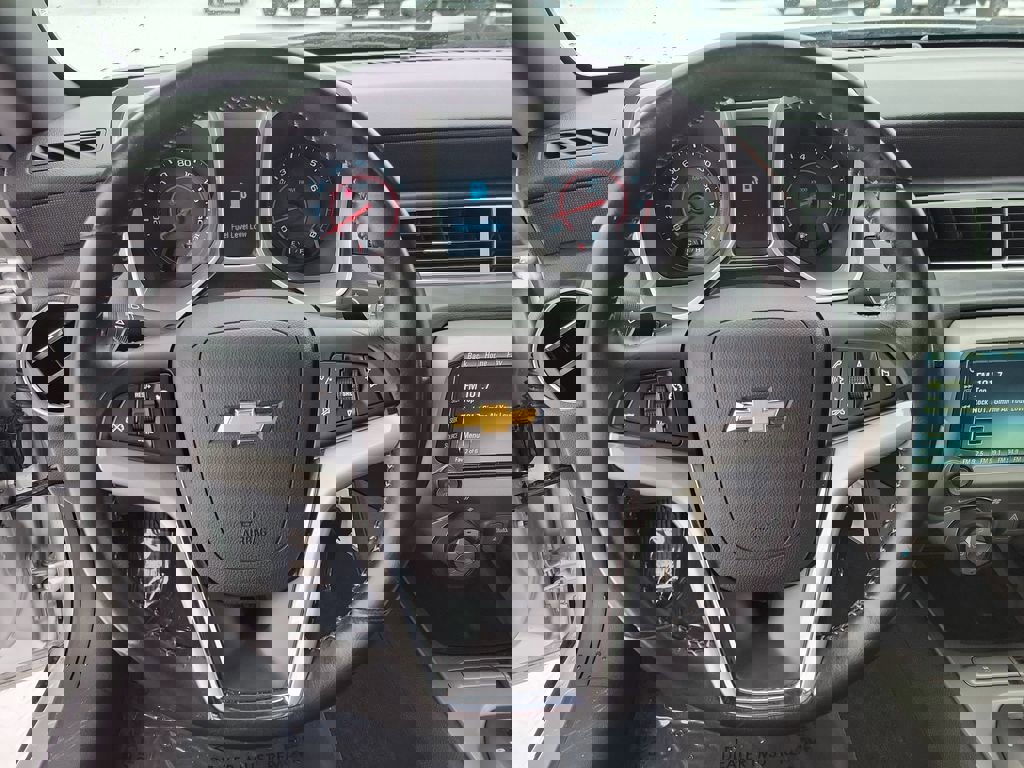 Used 2015 Chevrolet Camaro LT w/ 1LT Preferred Package image 17