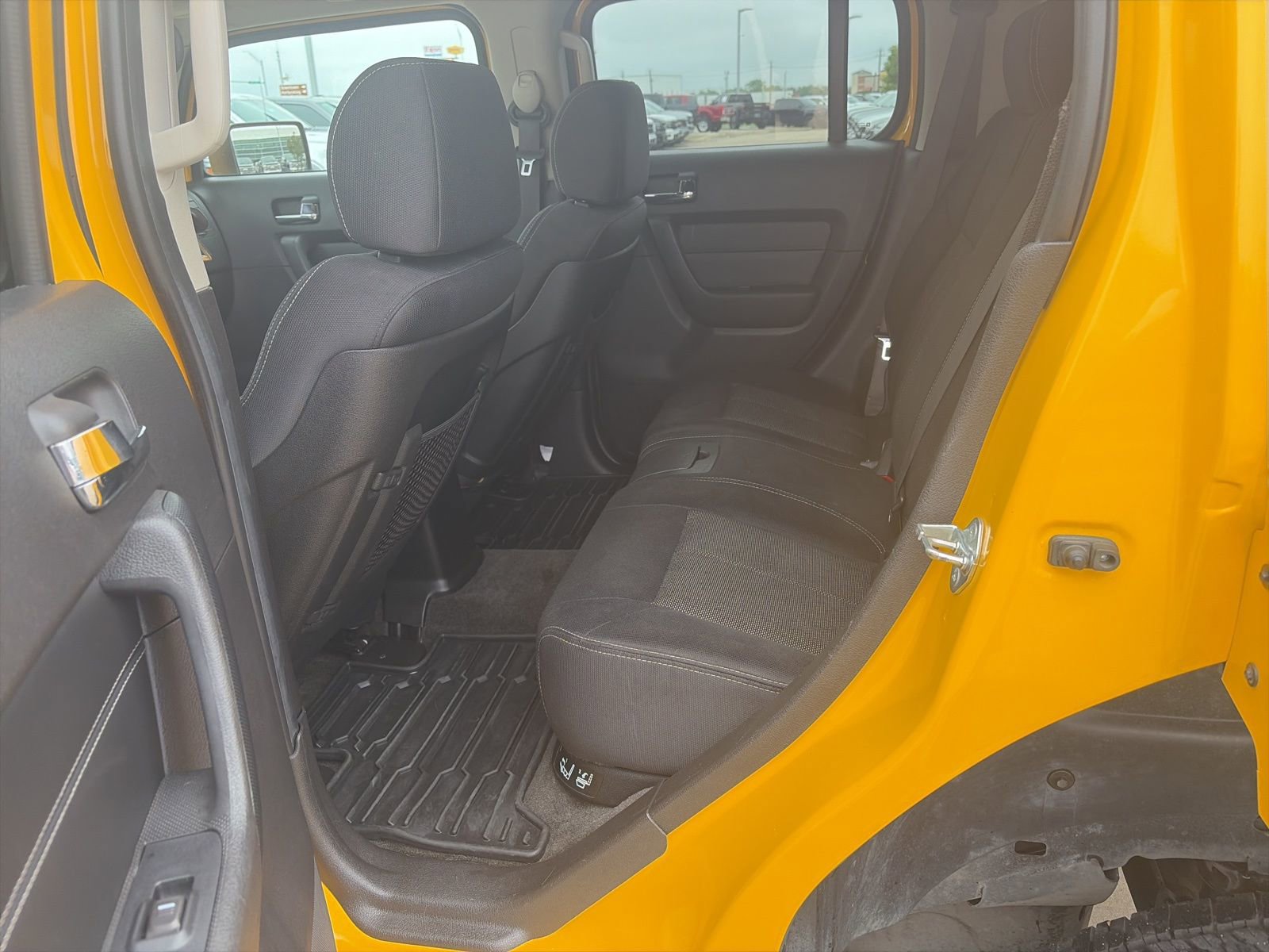 Used 2007 HUMMER H3 image 15