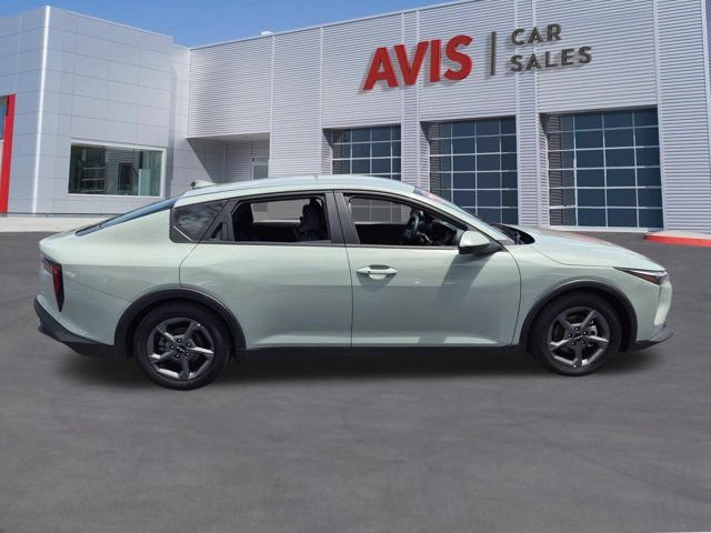 Used 2025 Kia K4 FWD image 5