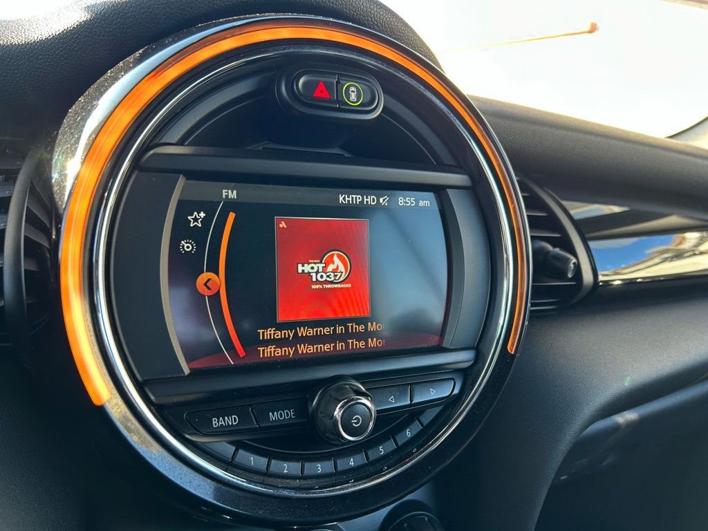 Used 2019 MINI Cooper S w/ Premium Package image 21