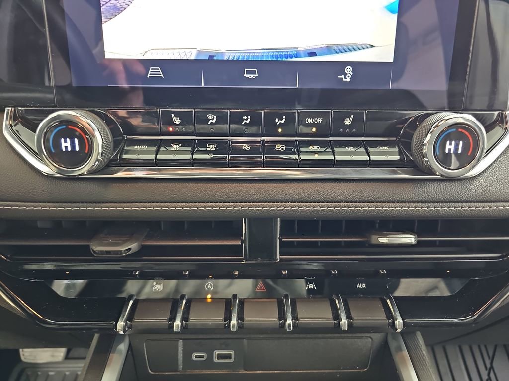 Certified 2023 Chevrolet Colorado LT w/ LT Convenience Package II image 28