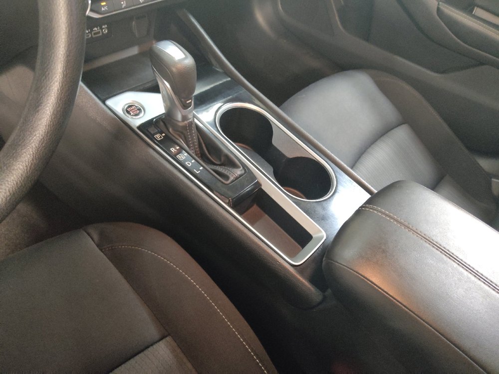 Used 2024 Nissan Altima 2.5 SV image 26