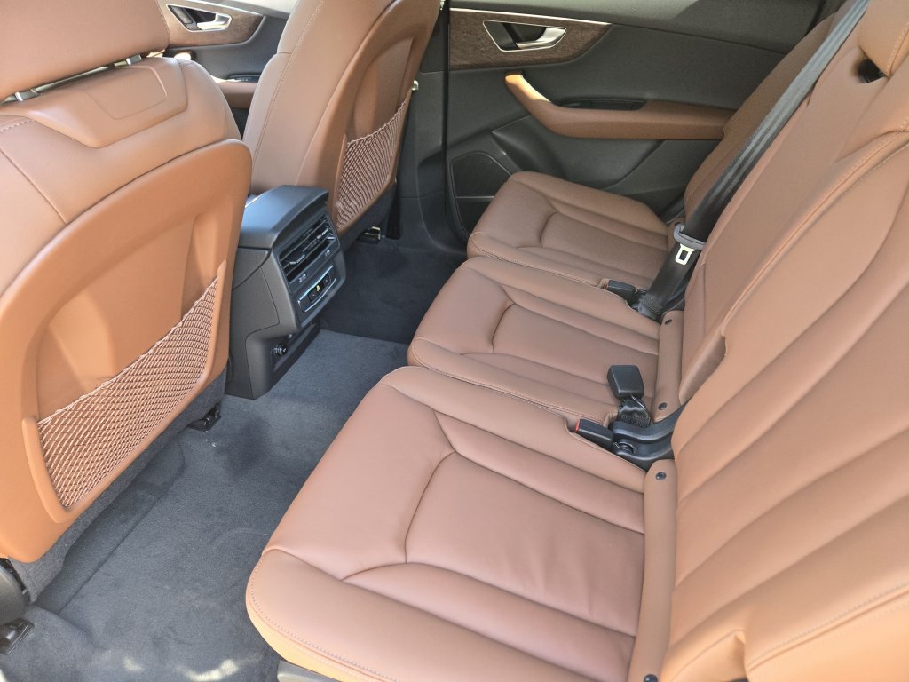 New 2026 Audi Q7 2.0T Premium AWD/4WD image 35