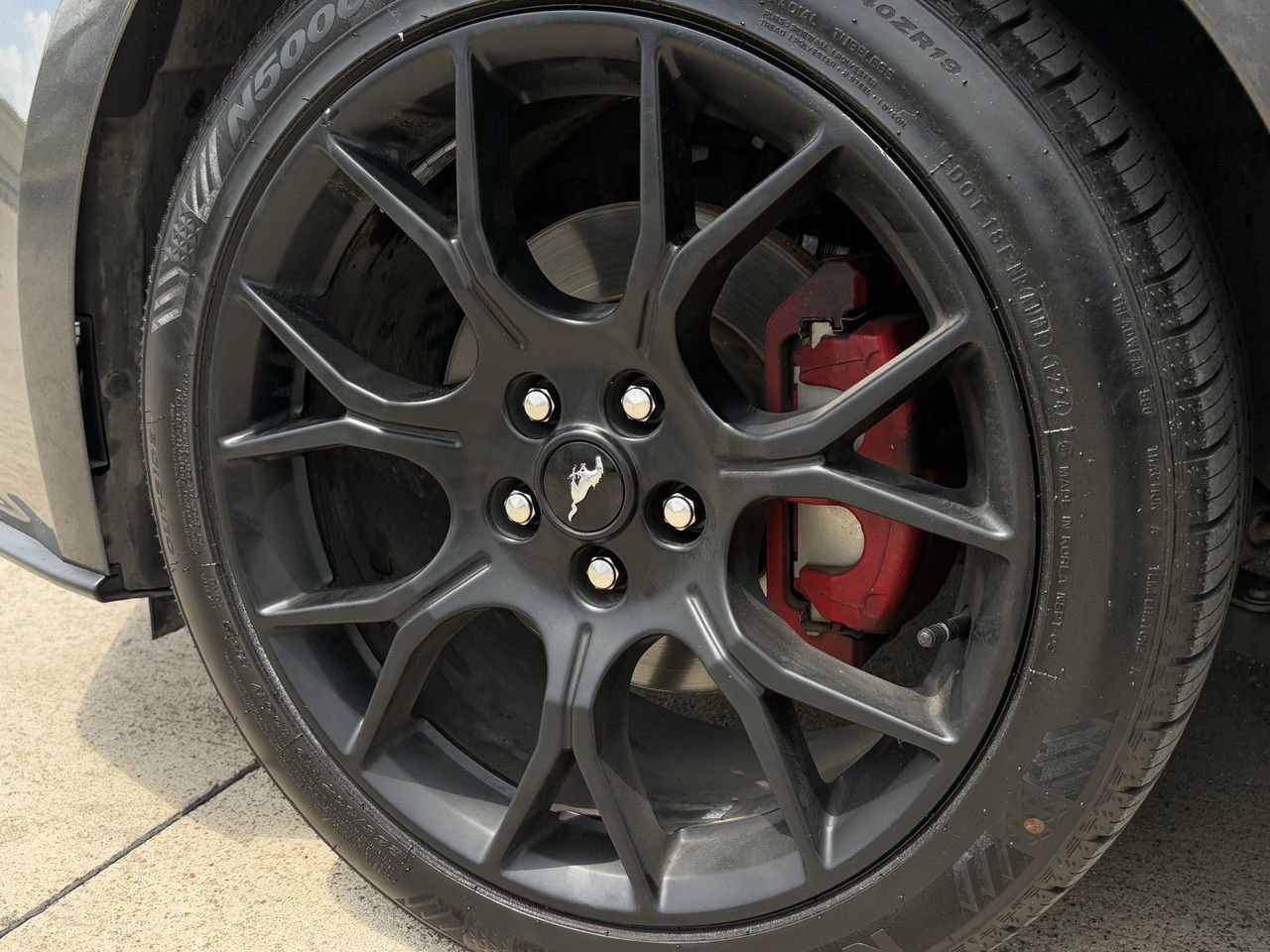 Used 2018 Ford Mustang Premium w/ Equipment Group 201A RWD image 11