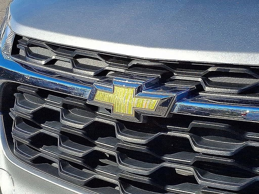 Used 2024 Chevrolet Trax LT w/ Driver Confidence Package image 34