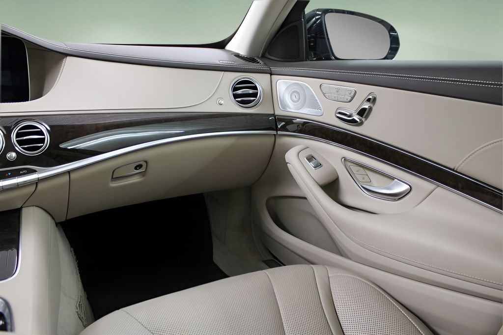 Used 2019 Mercedes-Benz S 450 Sedan image 18