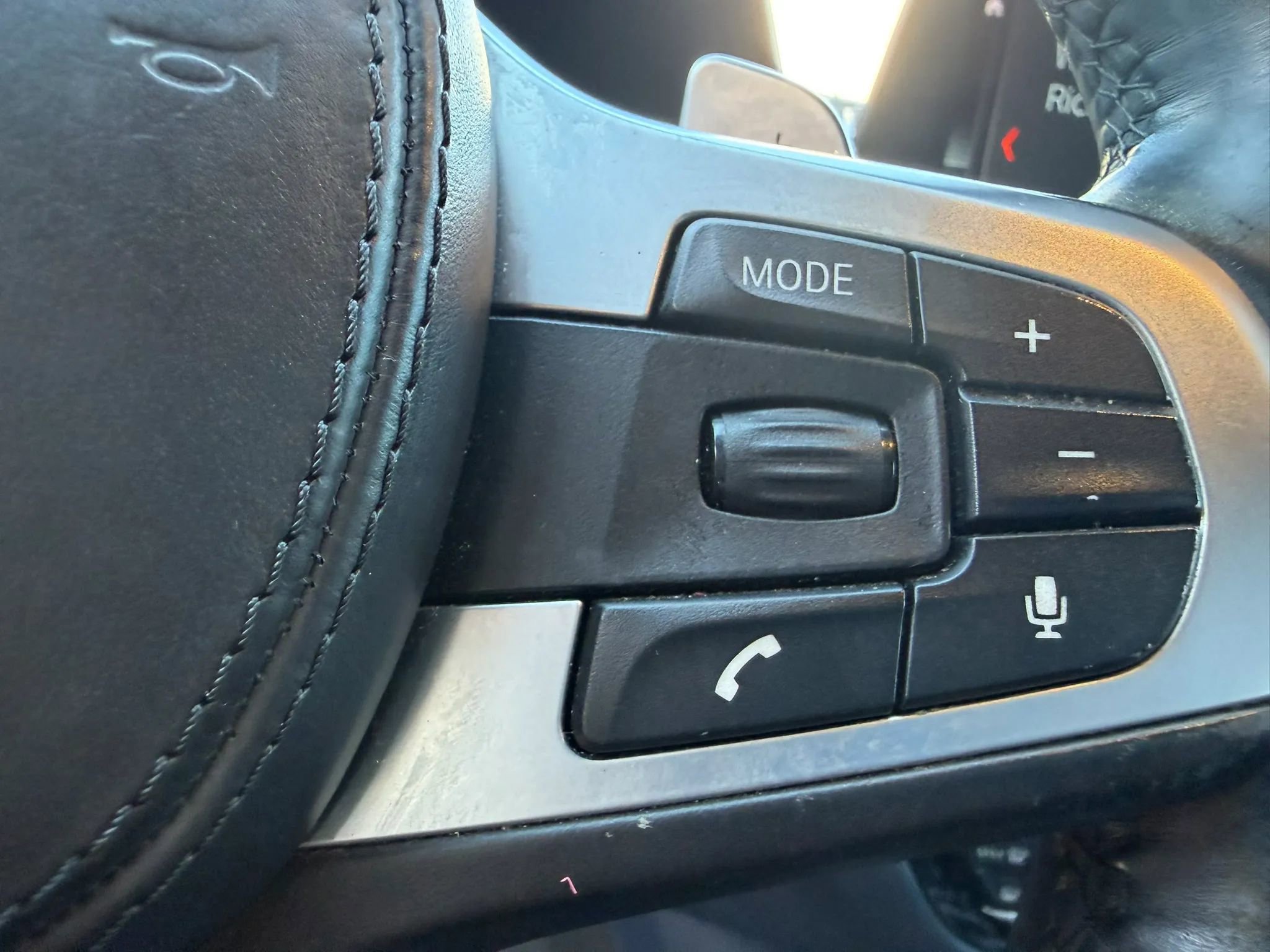Used 2017 BMW 530i RWD image 22