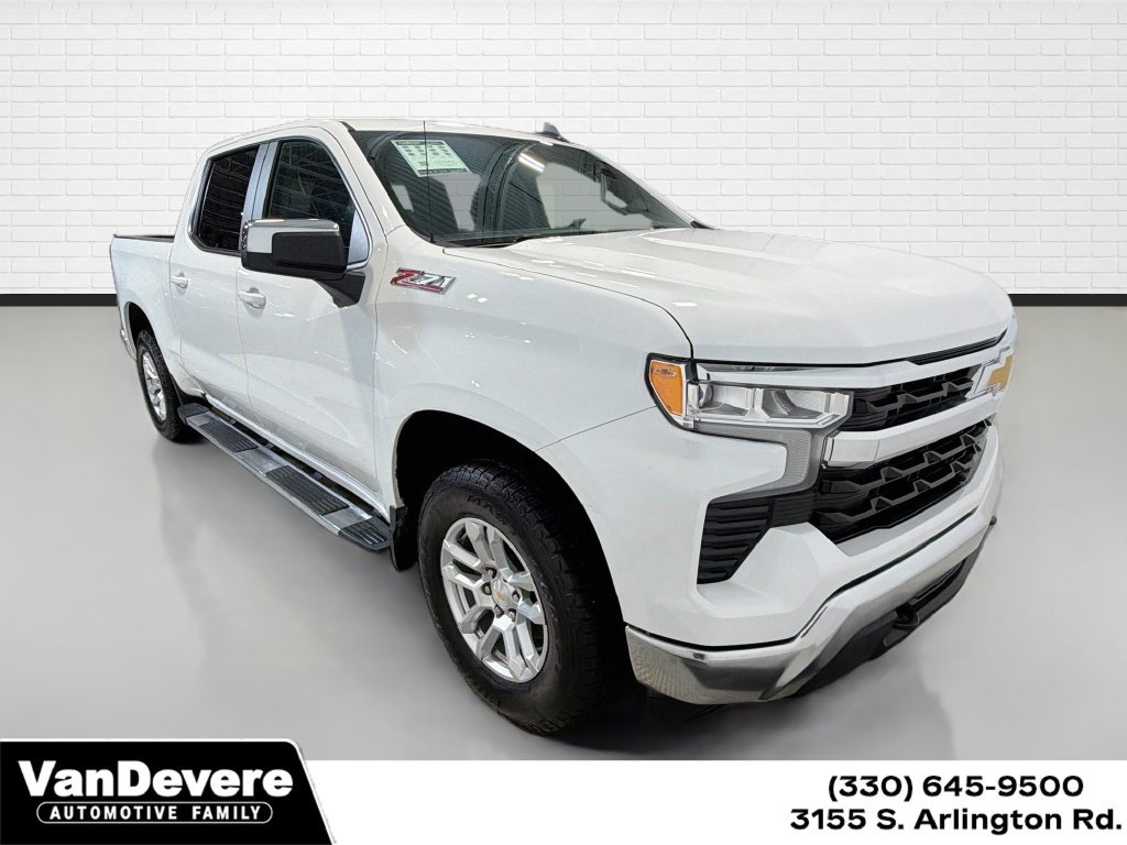 Used 2025 Chevrolet Silverado 1500 LT AWD/4WD image 1