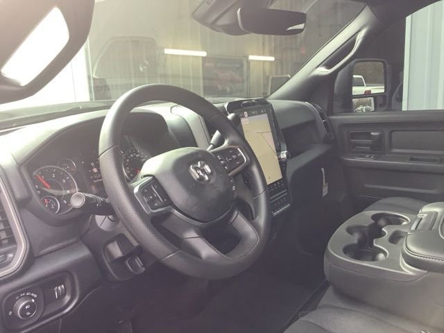 New 2026 RAM 2500 Tradesman image 32
