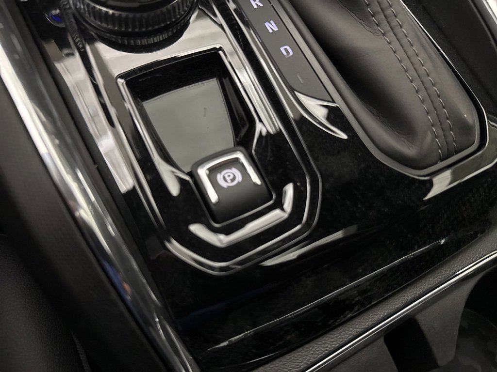 New 2025 GMC Canyon Elevation w/ Convenience Package image 41