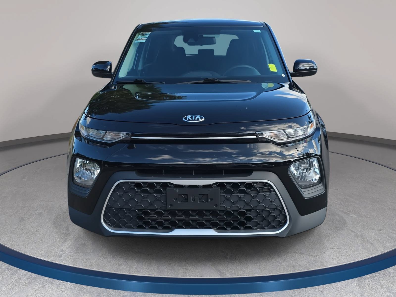 Used 2020 Kia Soul S FWD image 2