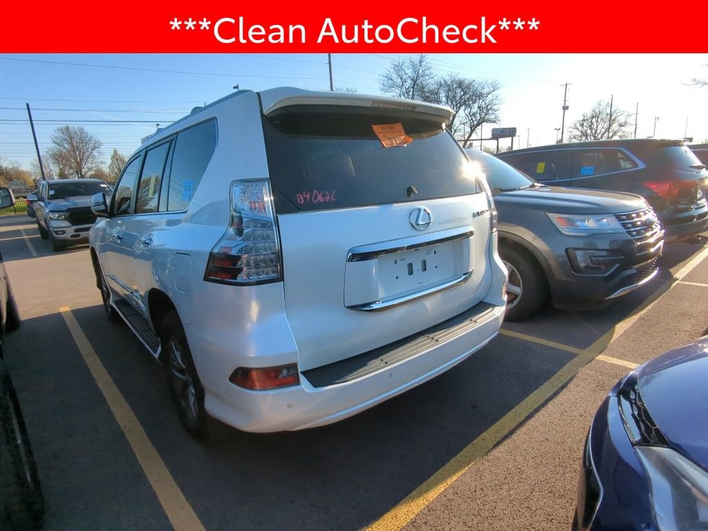 Used 2018 Lexus GX 460 Luxury w/ Preferred Accessory Package image 4